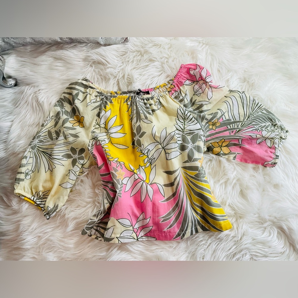 🛑🛑🛑Off shoulders blouse